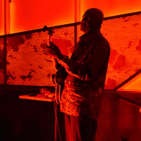 Return of the Show: Yonatan Gat and Mamady Kouyaté at the Sultan Room, May 22, 2021