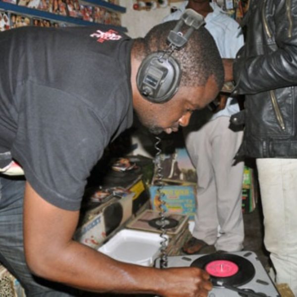 Jim Reeves?!?: Uchenna Ikonne on Country Music in Nigeria