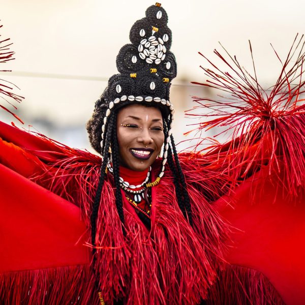Fatoumata Diawara and Videos of The Week: 11/18/22
