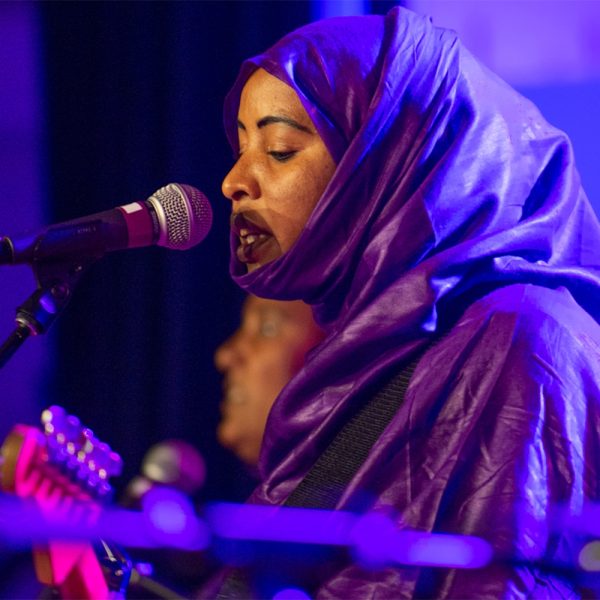 Les Filles de Illighadad: From the Village to the World