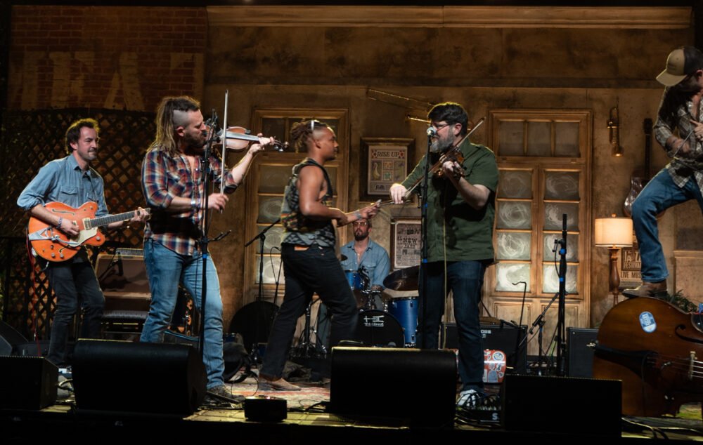 Jourdan Thibodeaux et Les Rôdailleurs