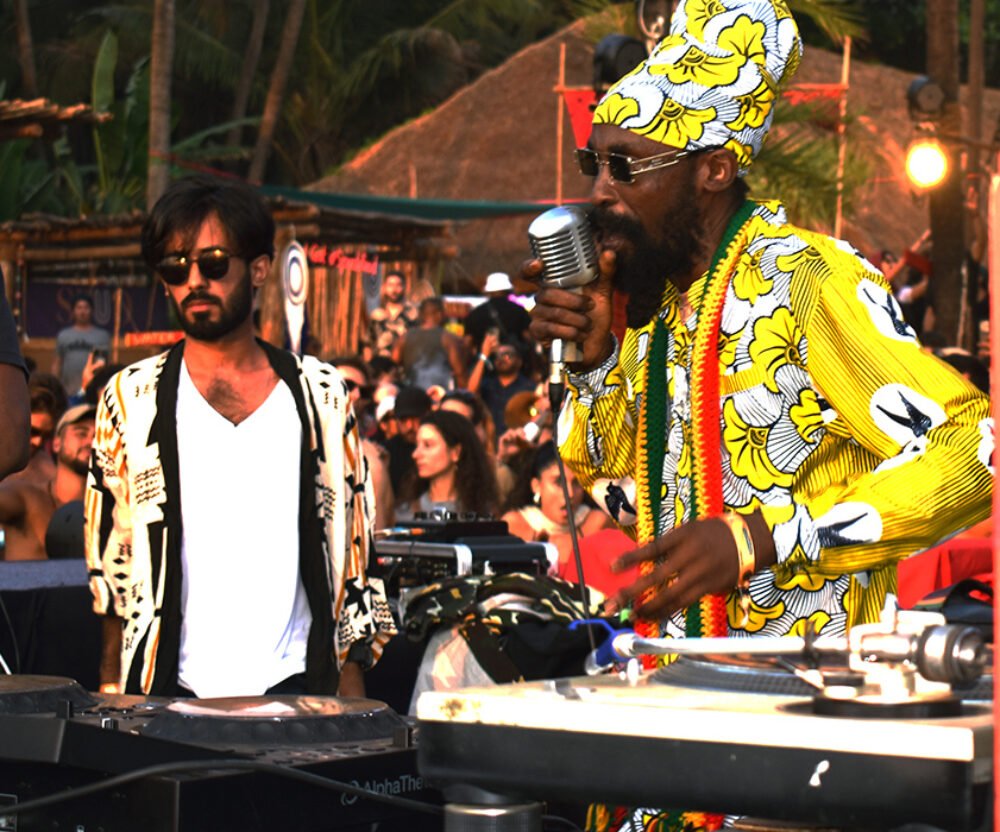 Ezekiah Rose (right)