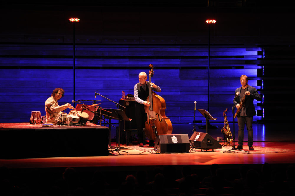 Zakeer Hussein by Victor Diaz Lamich, used with permission.